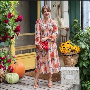 Mad About Style x Jilly Box. XS. Floral dress. BNWT.